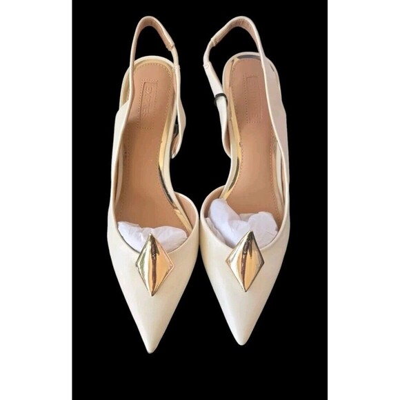 Brian Atwood X Express Sling Back Pumps Women's 9 Cream Gold Faux Leather NWT - Picture 1 of 9